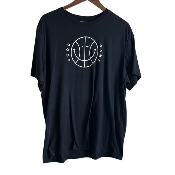 The‎ Nike Tee Womens Shirt XL Black Smiley Face Graphic Basketball Streetwear - Picture 1 of 8